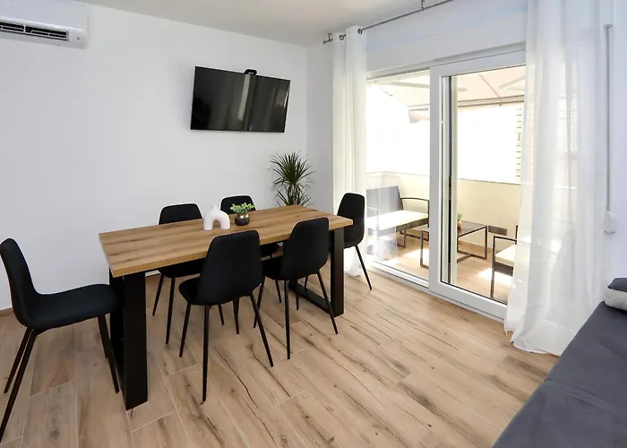 Luxury Gino Appartement Bibinje