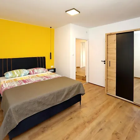 Apartment Luxury Gino Bibinje