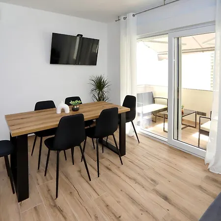 Luxury Gino Apartamento Bibinje