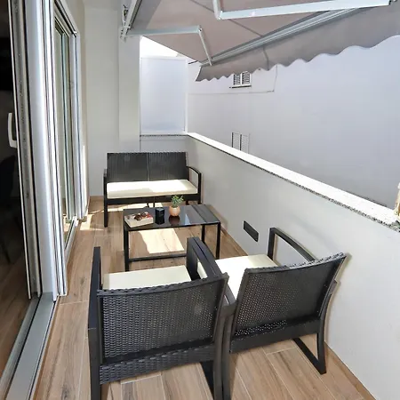 Luxury Gino Apartamento *