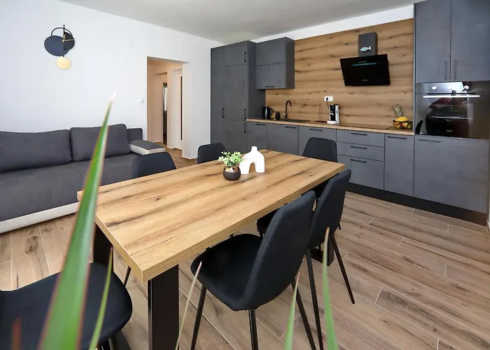 Luxury Gino 아파트 *